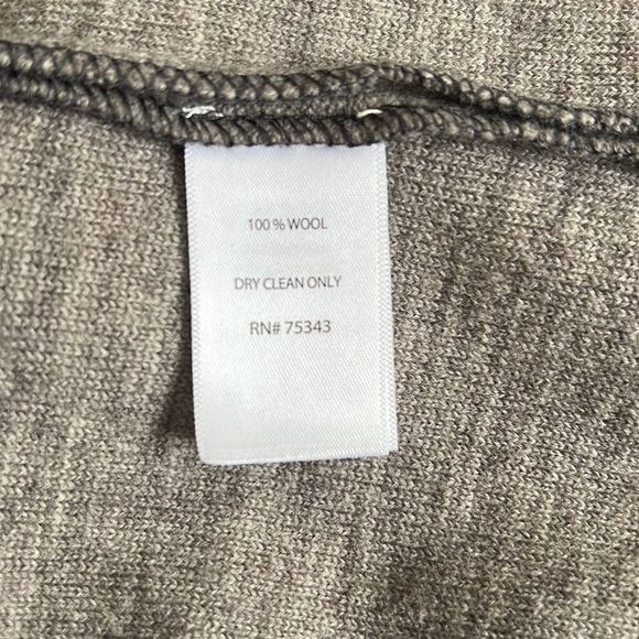 Paraphrase Gray Hooded Sweater Cardigan Sz XL - Picture 9 of 16